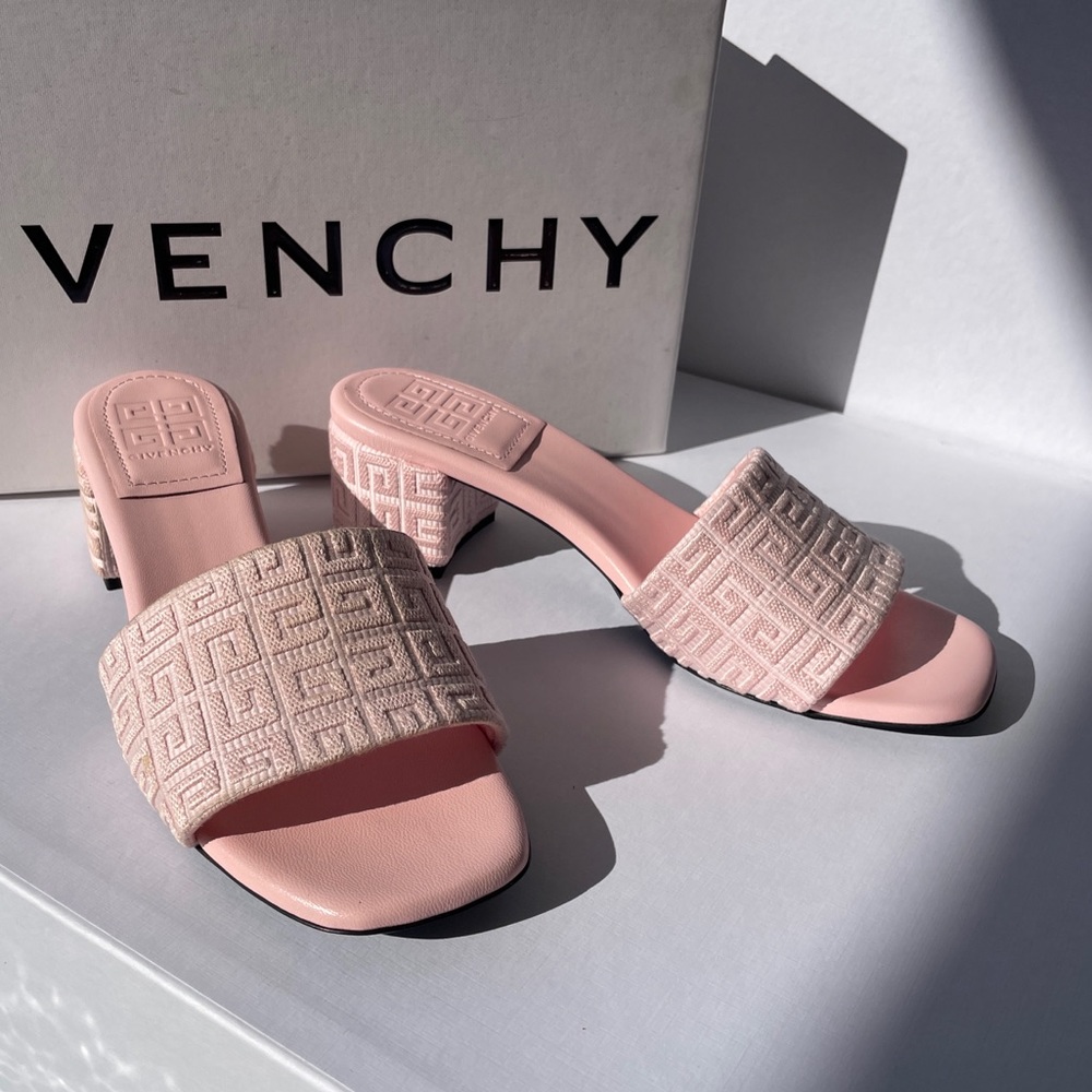 Givenchy slides mules sandals Size 38/8US NEW WITH TICKET - Picture 2 of 7